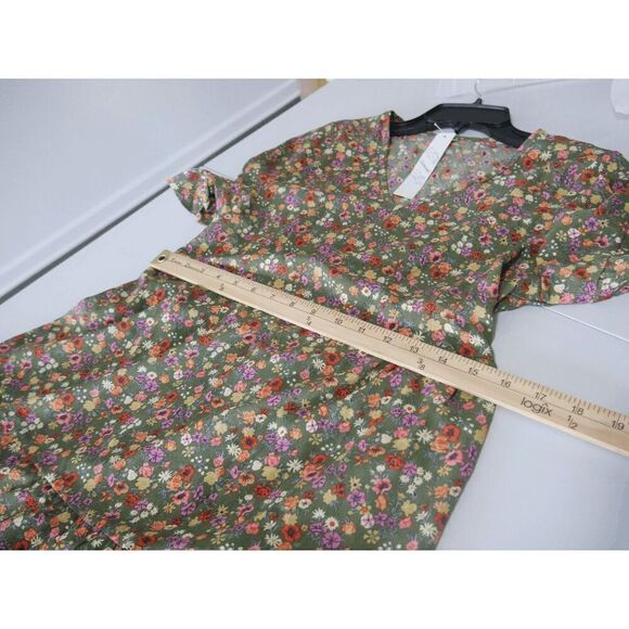 Floral Midi Dress | Green | V-Neck | Size S | Boho Summer Style | Lightweight - Picture 7 of 8